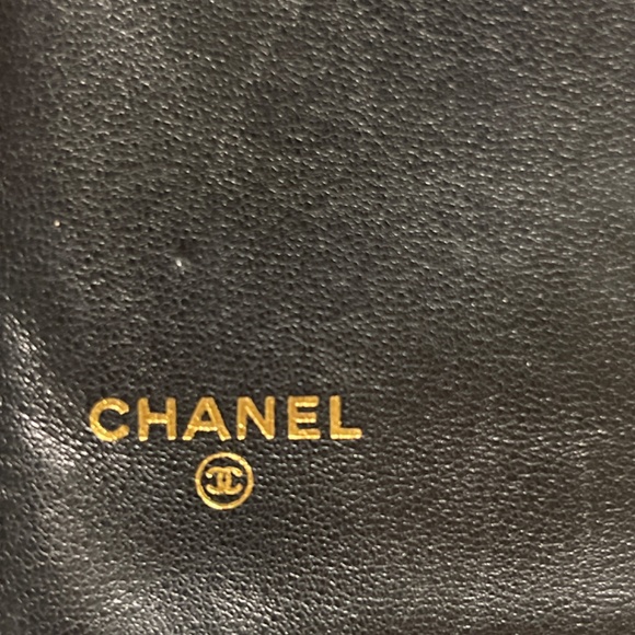 Chanel Continental Long Wallet with Interlocking CC Logo - Picture 6 of 7